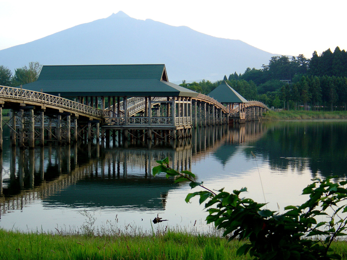 鶴の舞橋>